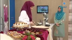 کیک پزی-کیک آلبالو