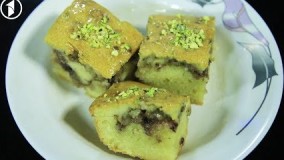 کیک پزی - کیک مربایی شاه توت