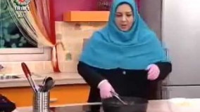 آشپزی ایرانی-تهيه تالياتلی با ميگو و قارچ