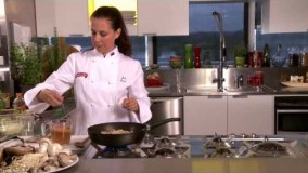 آشپزی مدرن-تهیه بیف استراگانف خوشمزه و لذیذ