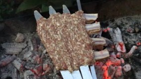 آشپزی ایرانی-تهیه دنده کباب لذیذ و مزه دار کردن آن