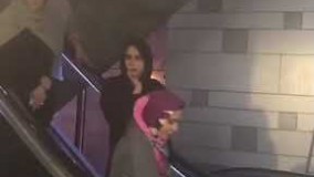 حضور مهتاب کرامتی و سحر دولتشاهی و رعنا آزادی ور و فرهاد اصلانی در سینما آزادی