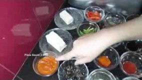 آشپزی مدرن-تهیه پیتزای مرغ در تابه