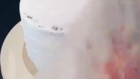 تزیین زیبای کیک 