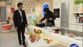 آشپزی ایرانی-خورشت مرغ با سس زغال‌اخته