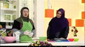 کیک پزی-کاپ کیک با دانه‌های رنگی