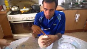 آشپزی ساده-.طرز تهیه املت با تخم شتر مرغ