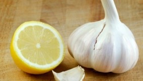 آشپزی ایرانی - روش تهیه عصاره سیر و لیمو برای پاک کردن رگها