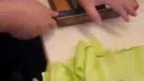 آشپز حرفه ای و  پوست کندن خیار