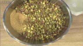 شیرینی پزی-آموزش تهیه شیرینی آجیلی خوشمزه