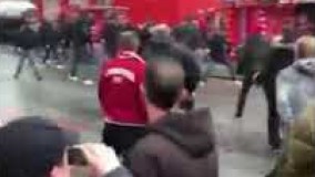 لیگ قهرمانان اروپا 2018 درگیری شدید و فیزیکی گروهی از هواداران دو تیم در شهر رم