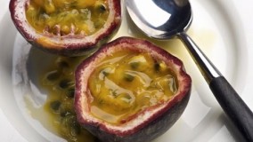 آشپزی - آموزش خوردن و معرفی میوه پشن فروت