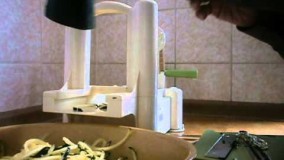 آشپزی مدرن-تهیه ماکارونی از سبزیجات