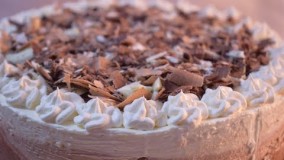 کیک پزی-تهیه چیز کیک چند لایه