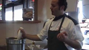 آشپزی مدرن-تهیه سس پیتزا ایتالیایی