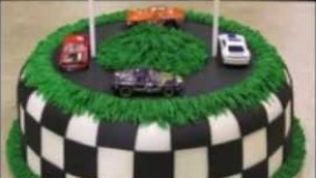 ایده تزیین کیک تولد پسرونه در سن های مختلف