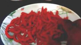 آشپزی مدرن-تهیه یک غذای خاص برای مهمان