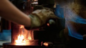 آشنایی با برند لالیک 