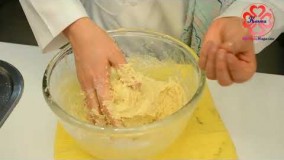 فیلم آموزش آشپزی - طرز تهیه نان پوک صبحانه