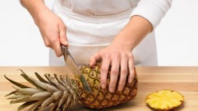 آشپزی آسان-آموزش پوست کندن آناناس در سه سوت