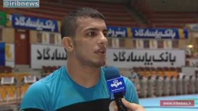 تيم ملي کشتي آزاد خودش را براي مسابقات جهاني پاريس آماده ميکند.