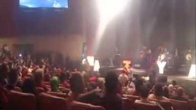 مهران مدیری و هدیه تهرانی و رضا عطاران در کنسرت مازیار فلاحی