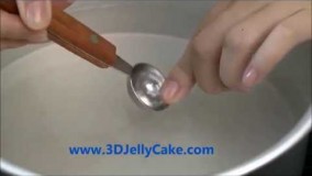 دسر آسان-تهیه کیک ژله تزریقی