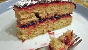 تهیه کیک-کیک خوشمزه مربایی