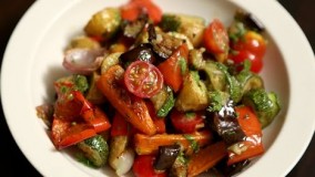 غذای رژیمی-تهیه سالاد سبزیجات گریل