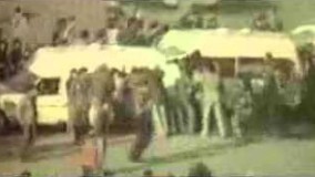 کلیپی از کشتار مردم توسط رژیم طاغوت