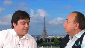 اشک های روح الله زم در برنامه زنده برای محسن چاووشی و آزادی مردم ایران26