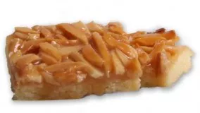 دسر خوشمزه-شیرینی بادام