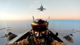 معرفی جنگنده F-18  بخش3
