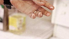 آشپزی ایرانی -تهیه ته چین زعفرانی لذیذ 