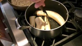 آشپزی ایرانی -تهیه بادمجان سرخ شده-قسمت اول