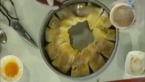 شیرینی پزی-نان دارچین و گردو