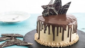 پخت کیک-تهیه کیک شکلاتی چند طبقه