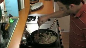 آشپزی ایرانی-آموزش فسنجون با مرغ