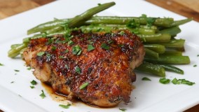 غذای رژیمی-تهیه سالاد مرغ سیر