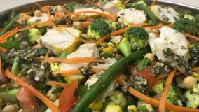 تهیه سالاد-آموزش سالاد استراليايي مخصوص رژيم 