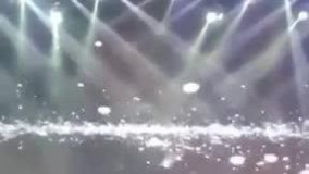 سالار عقیلی ‎رقص زیبای فرزانه کابلی در کنسرت