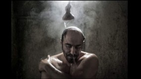 "شکستن همزمان بیست استخوان" با بازی محسن تنابنده