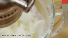 آموزش آشپزی طرز تهیه کیک موزی (میرزاشف)