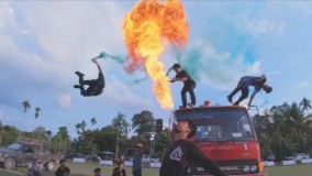 ورزش پارکور : پارکور کاران تایلندی : دو آزاد