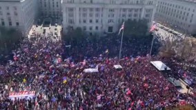 جمعیت هوادار ترامپ در واشنگتن