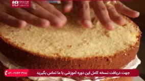 مراحل پخت و تزیین کیک چند طبقه برای تولد