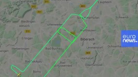 خلبان آلمانی با هواپیمایش یک سرنگ عظیم را در آسمان نقش کرد