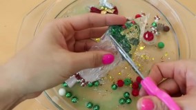 مخلوط کردن اسلایم ؛
 اسلایم کریسمسی کیوت