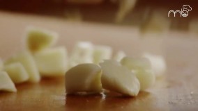 بروشتای گوجه فرنگی