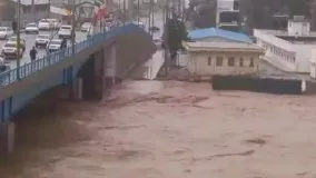 طغیان کشکان در پلدختر و هم‌سطح شدن با ساحل ساعت ۹:۱۰ صبح، ۷ اسفند ۹۸